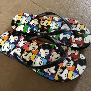 Cute Disney Mickey Flip Flops (Size 9/10)